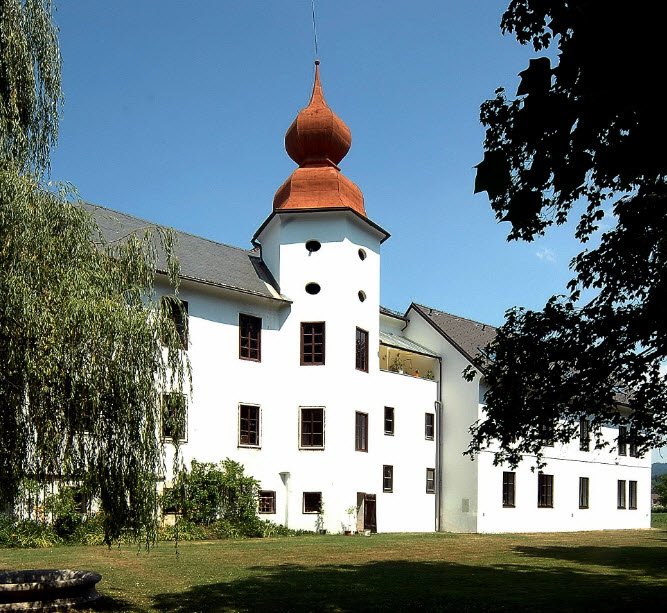 Schloss Ehrenhausen, Ehrenhausen, Austria